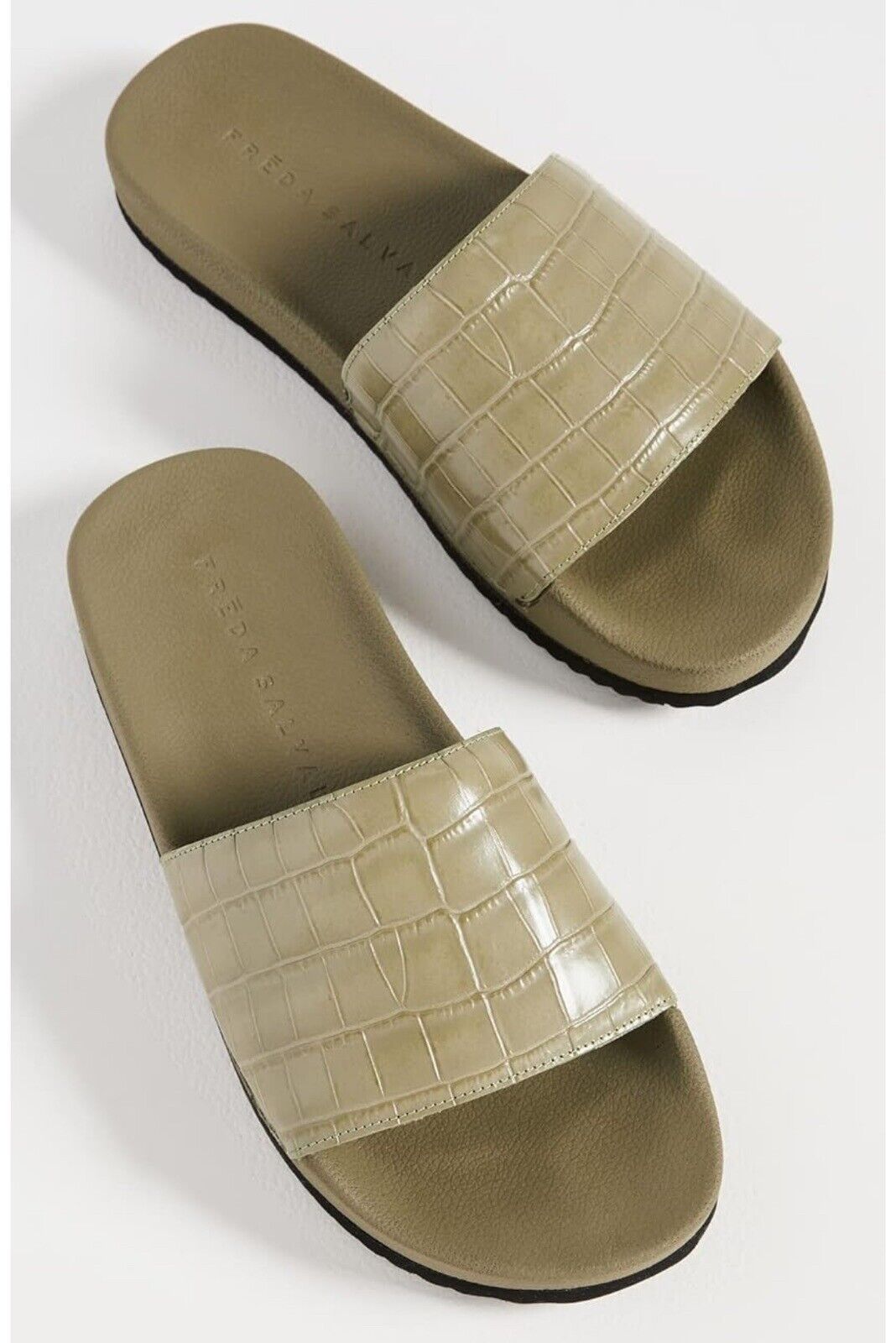 Freda Salvador Lea Black Slide Sandals Women’s 9