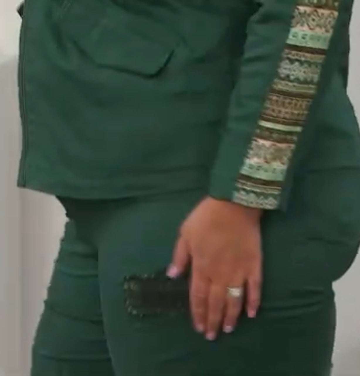 DG2 Brushed Sateen Dream Cargo Skinny Pant Green Women's-