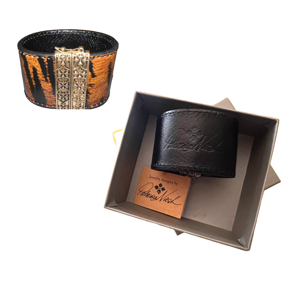Patricia Nash Leather Wrap Flip Lock Magnetic Bracelet