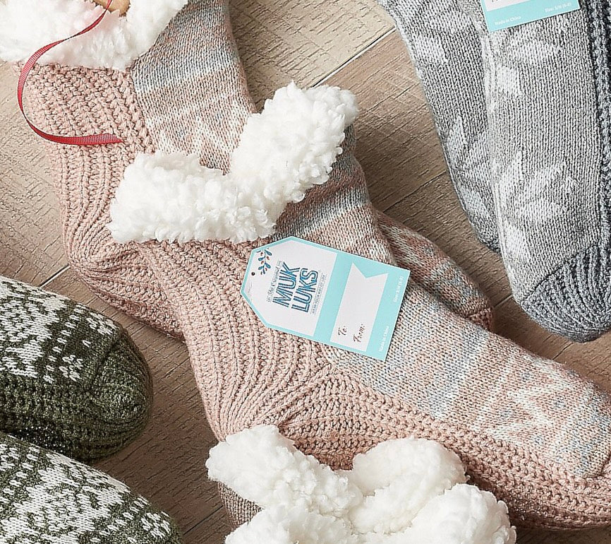 MUK LUKS of Aloe Infused Ankle Cabin Socks One Pair