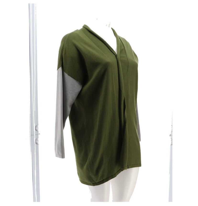 WE Living in Yellow Colorblocked Women’s Knit Cardigan Size S- Forest/Grey