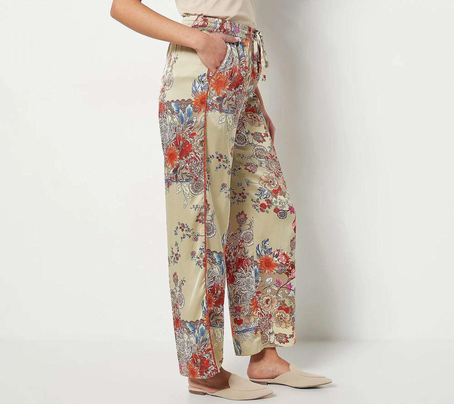 Attitudes by Renee Women’s Regular Casa Comfy Printed Pant w/ Piping Details