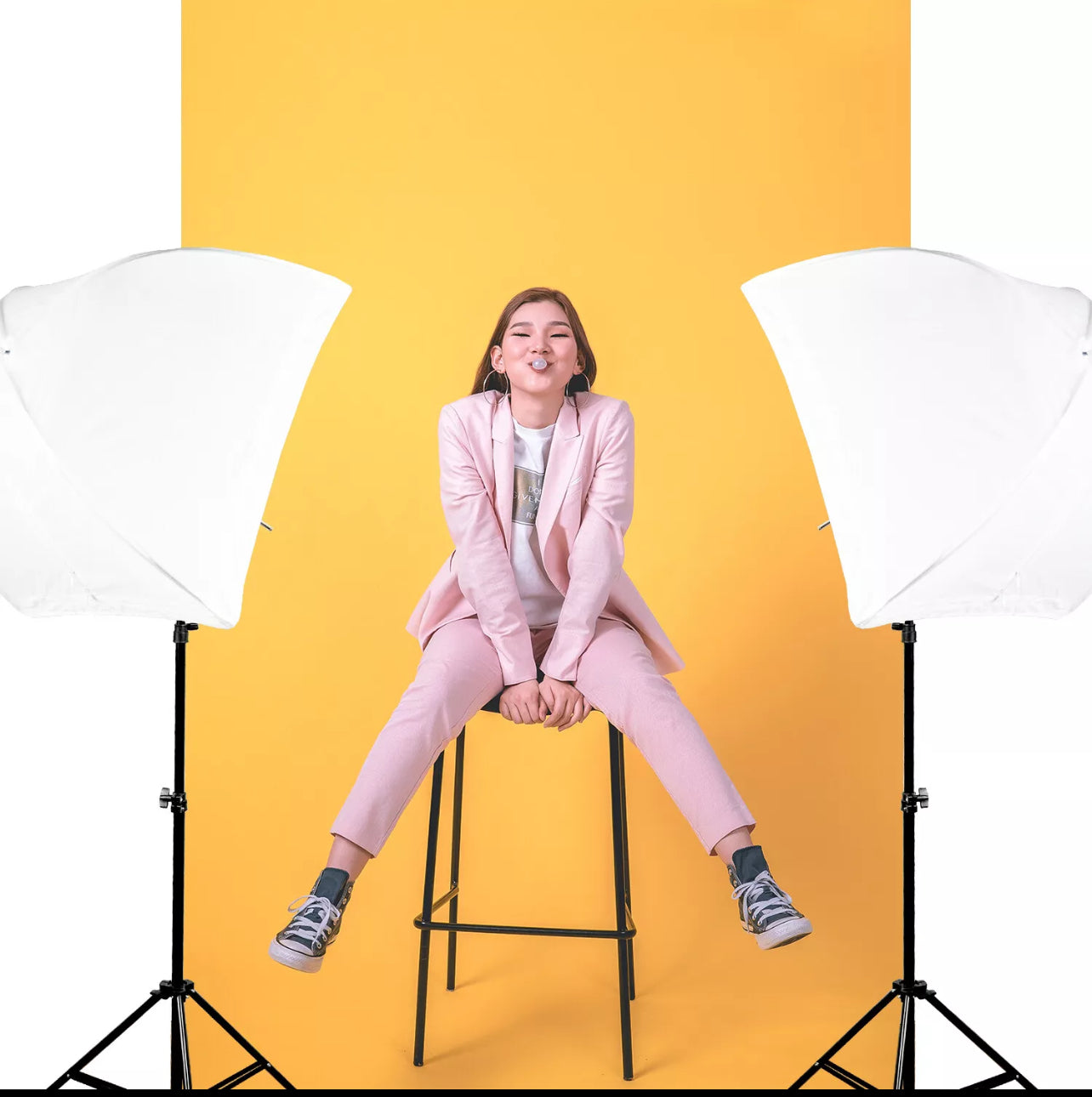 White Umbrella And 50W Compact Fluorescent Lighting Bulb