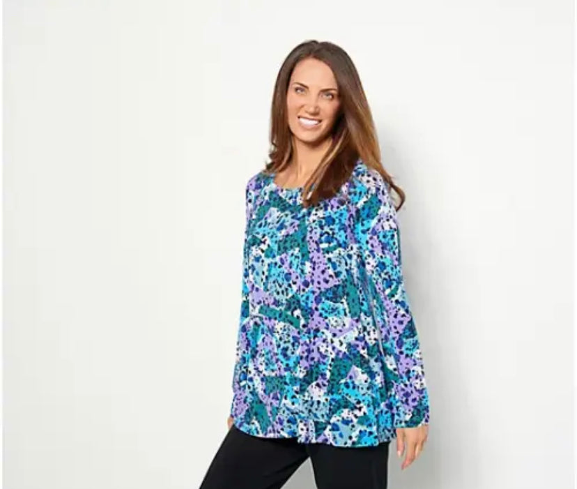 LOGO by Lori Goldstein Women’s Rayon 230 Square Neck Printed Top