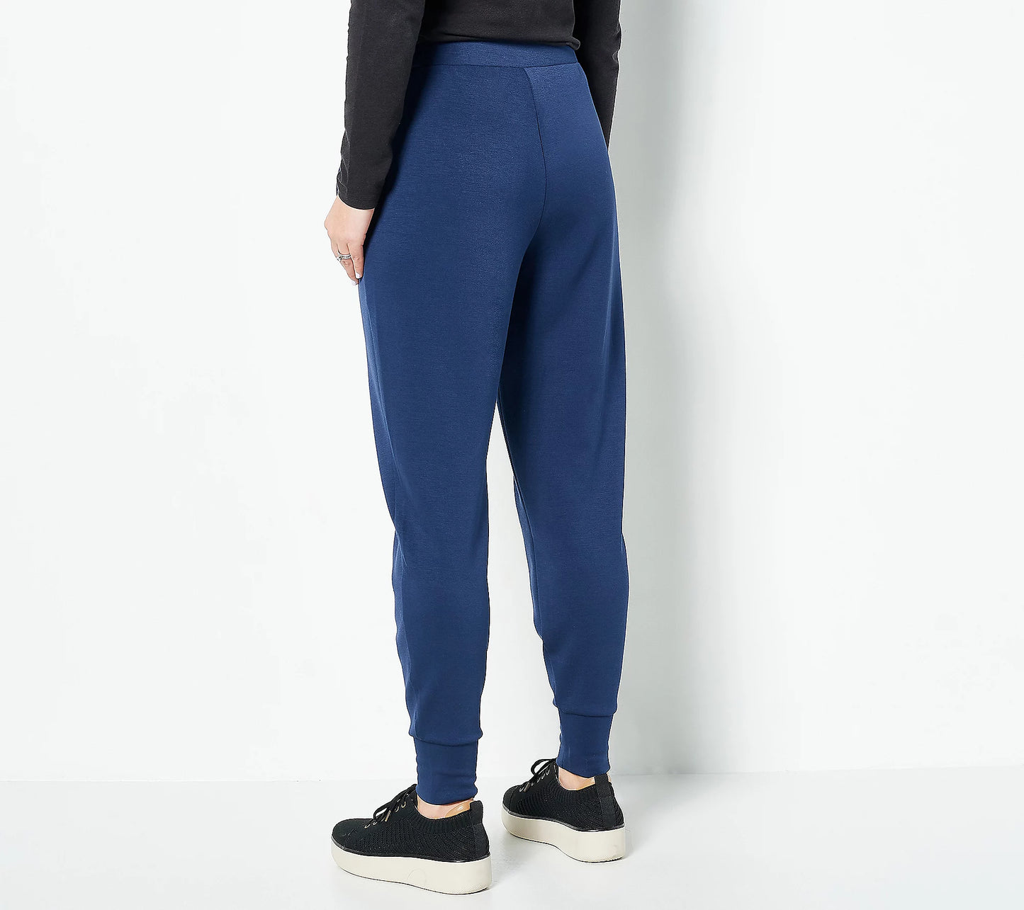 Modern Soul Women’s Regular Nourish Knit Pintucked Jogger