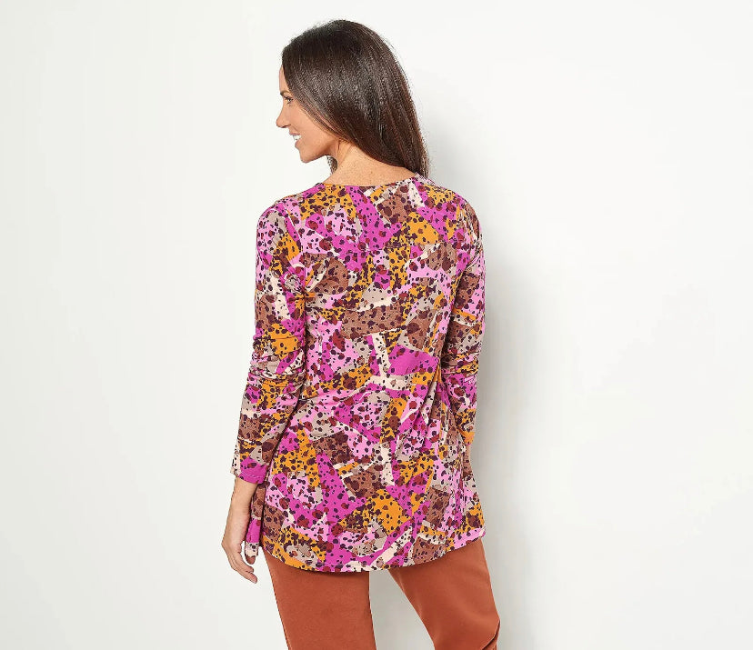 LOGO by Lori Goldstein Women’s Rayon 230 Square Neck Printed Top