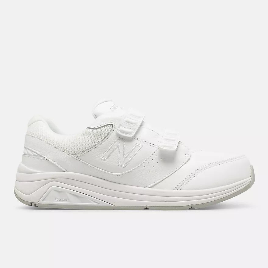 Woman's Sneakers & Athletic Shoes New Balance WW928v3 Size 13