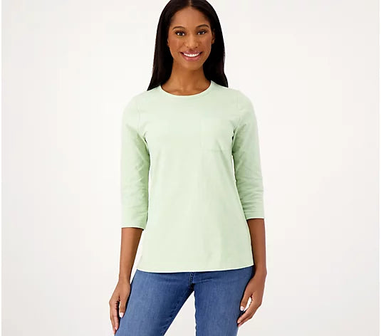 Denim & Co. Women’s Textured Knit Round Neck 3/4 Sleeve Curved Hem Top