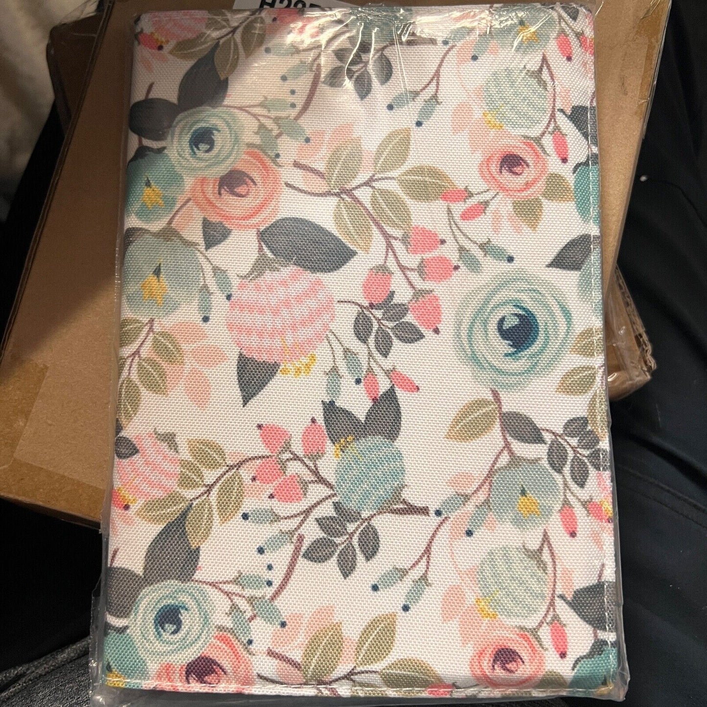 Mary Square Prayer Journal Set with Scripture Toolbox - Peach Floral - H225017