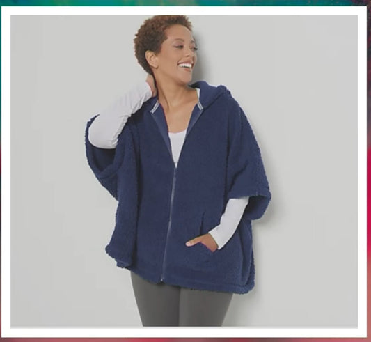 MUK LUKS Sherpa Comfy on the Go Cuddle Cape Size S