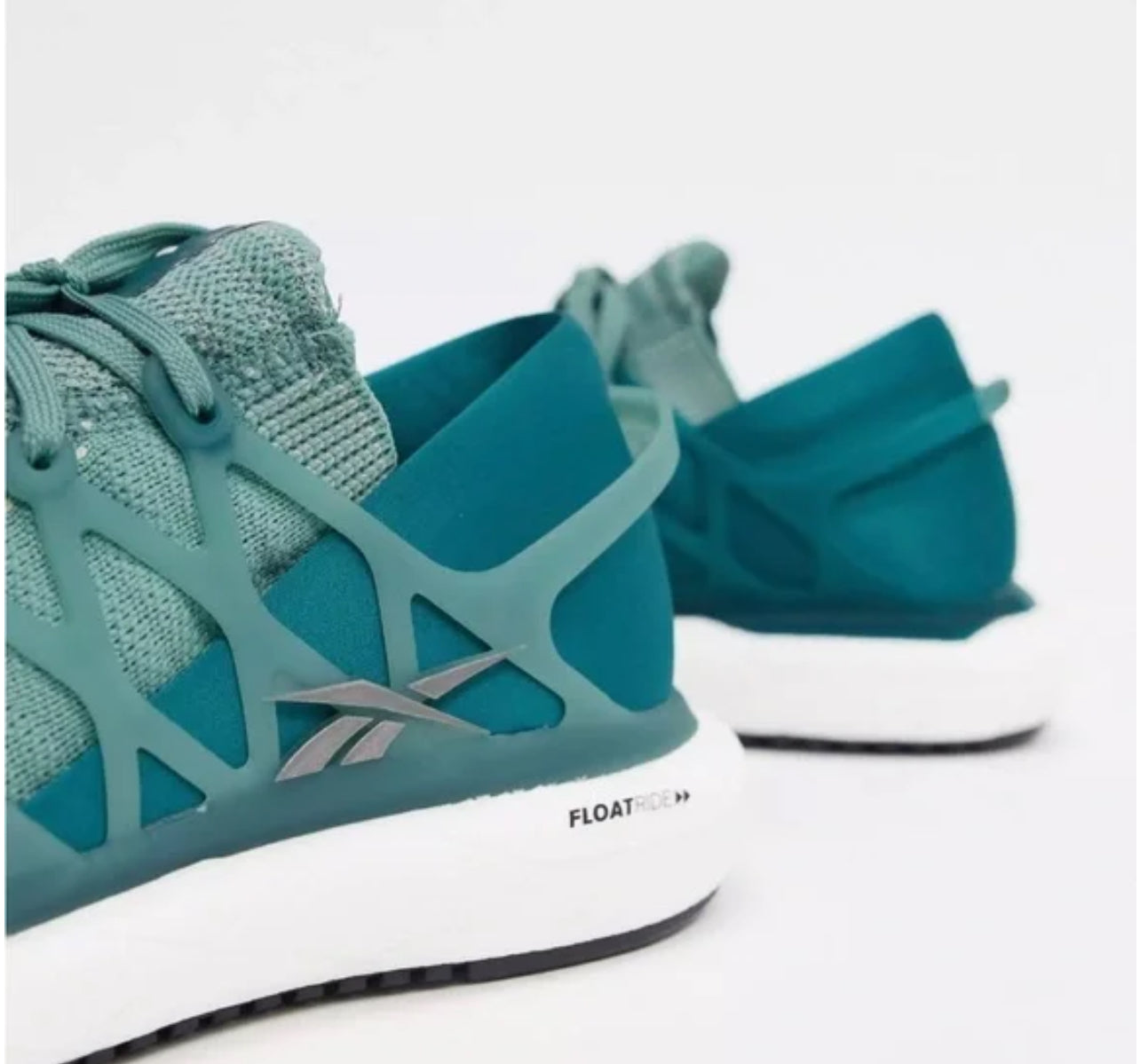 Reebok Floatride 2.0 Trainers -Size 5,5- Sneakers Teal Women's MSRP