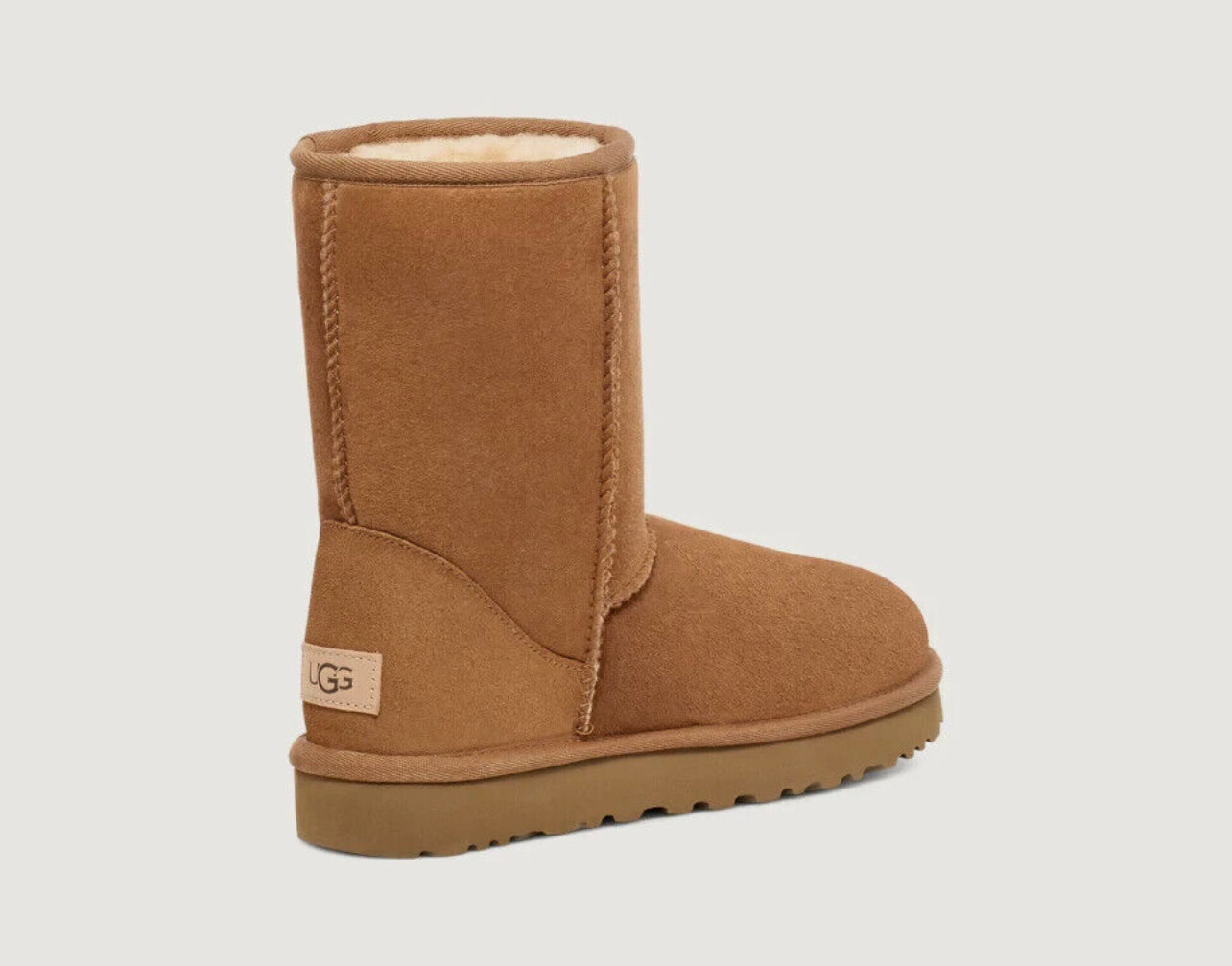 UGG Women's Classic Short II Boots - Chestnut Size 10 - Winter Footwear