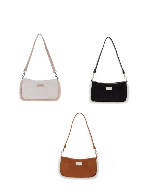BEARPAW Pouchette Shoulder Bag 765-121