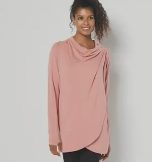 zuda Z-Knit Women’s Drape Shoulder Wrap with Snaps- Peach