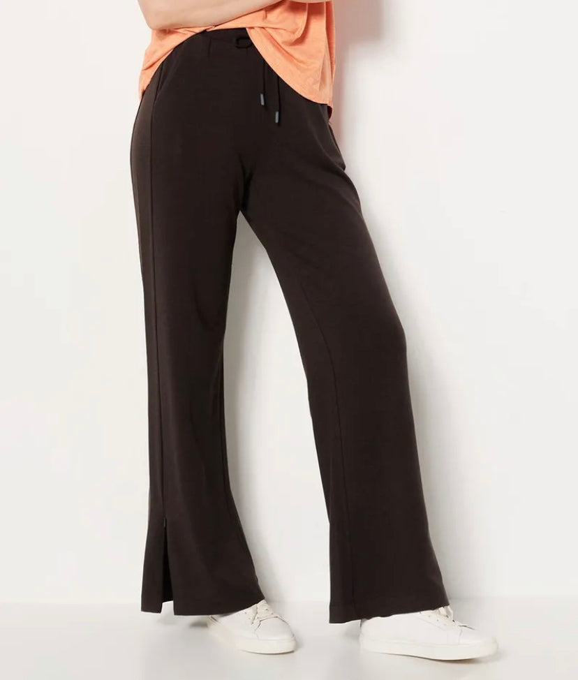 zuda Z-Knit Women’s Straight Leg Pants with Hem Zipper