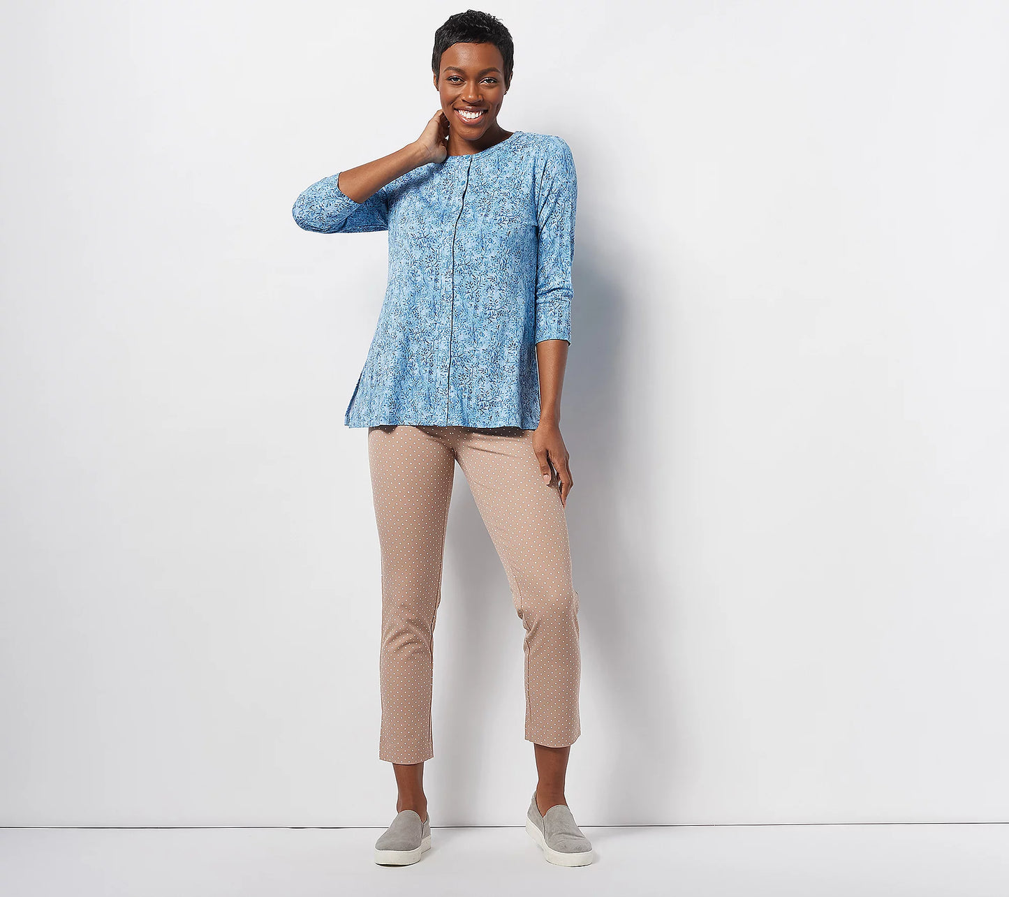 Isaac Mizrahi Live! Women’s Petite True Denim Floral ButtonFront Top